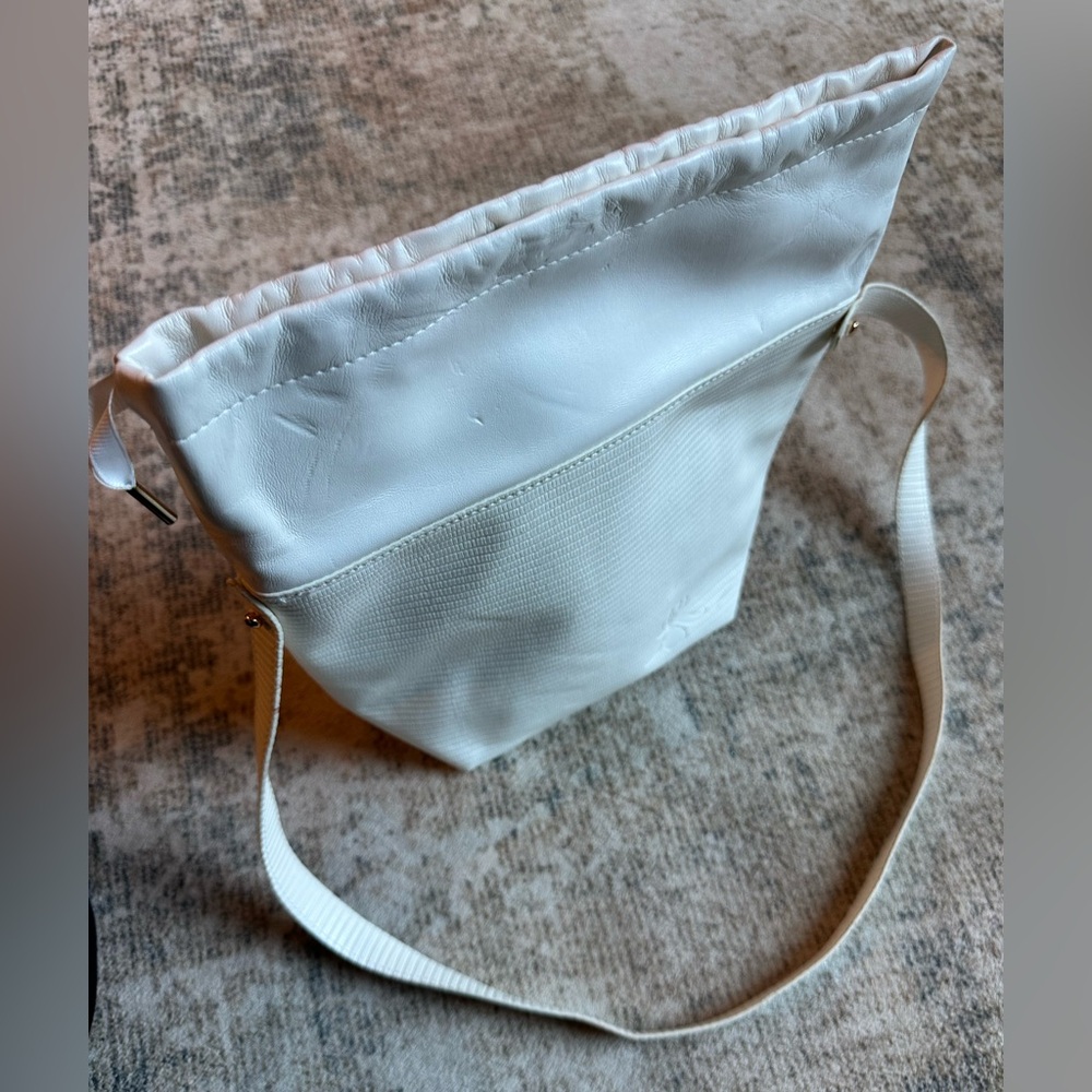 Sisley Travel Cosmetic Bag White‎ - Picture 4 of 10